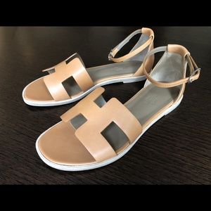 HERMES Santorini Sandal 37.5 (7.5) Never Worn